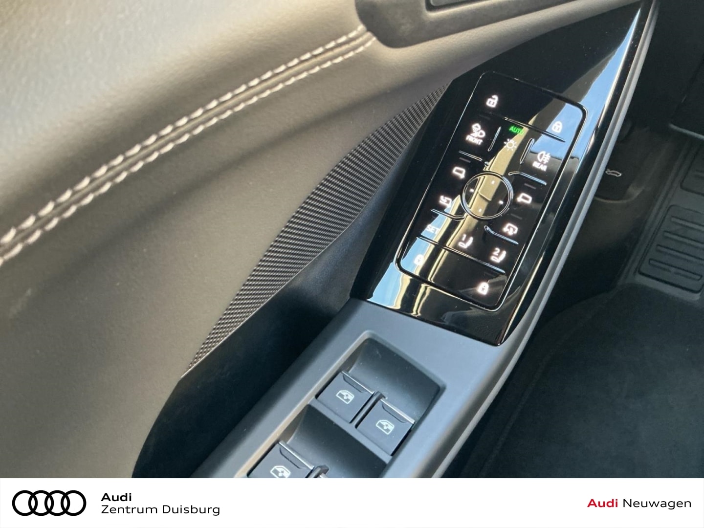 Bild über Audi A6 Sportback e-tron e-tron - für weitere Informationen kontaktieren Sie den Audi Partner