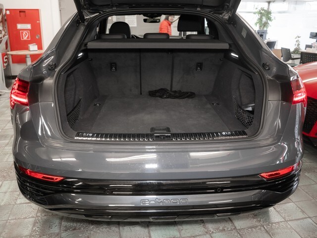 Image about Audi Q8 Sportback e-tron advanced 55 e-tron quattro