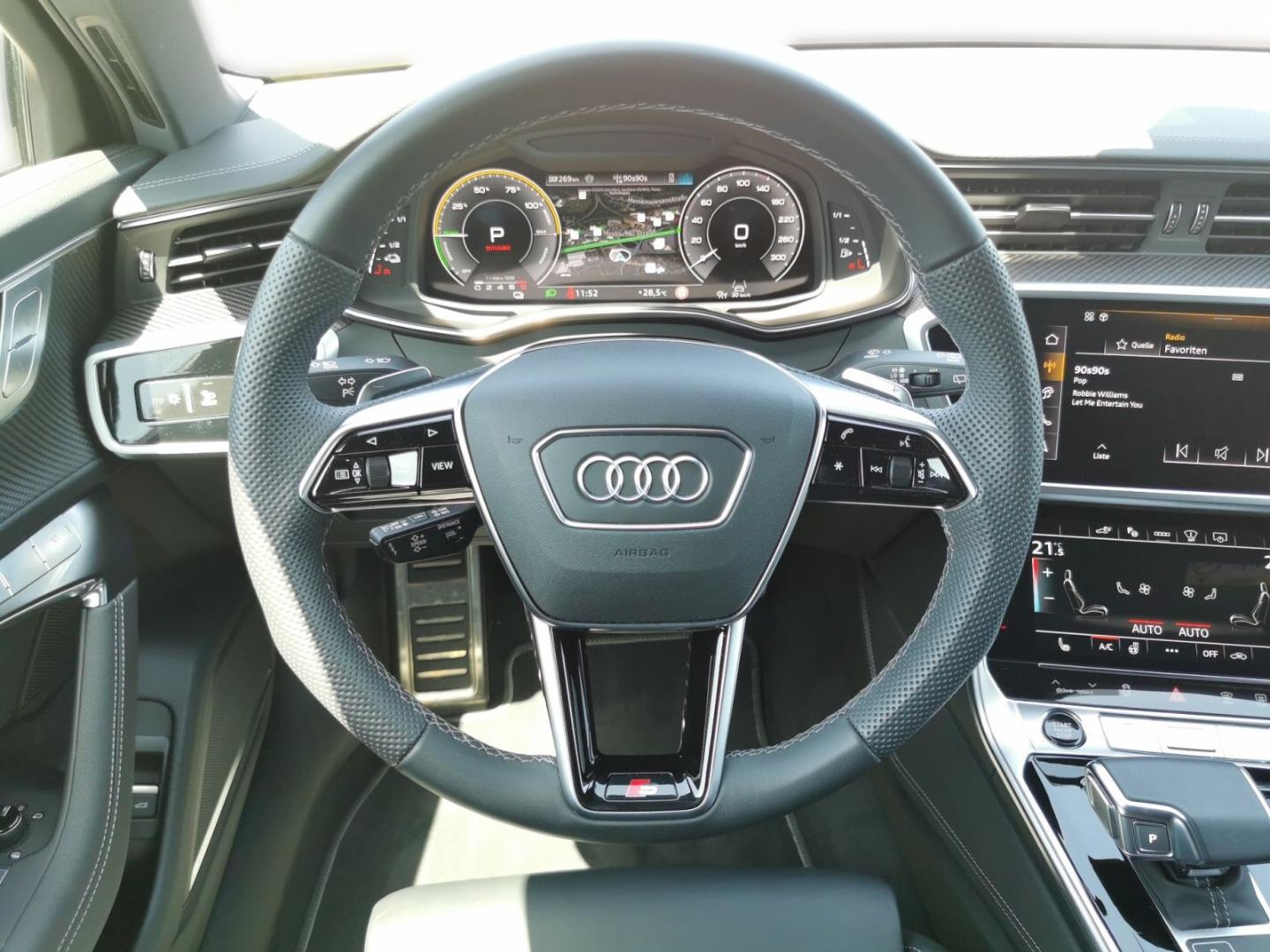 Image about Audi A6 Avant TFSI e S line 55 TFSI e quattro S tronic