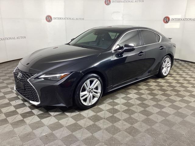 2021 Lexus IS