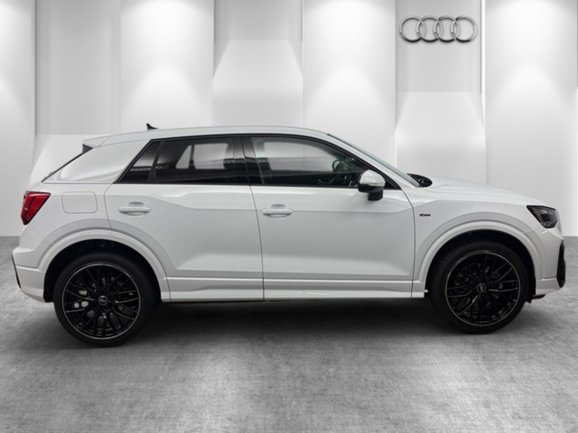 Audi Q2 S line