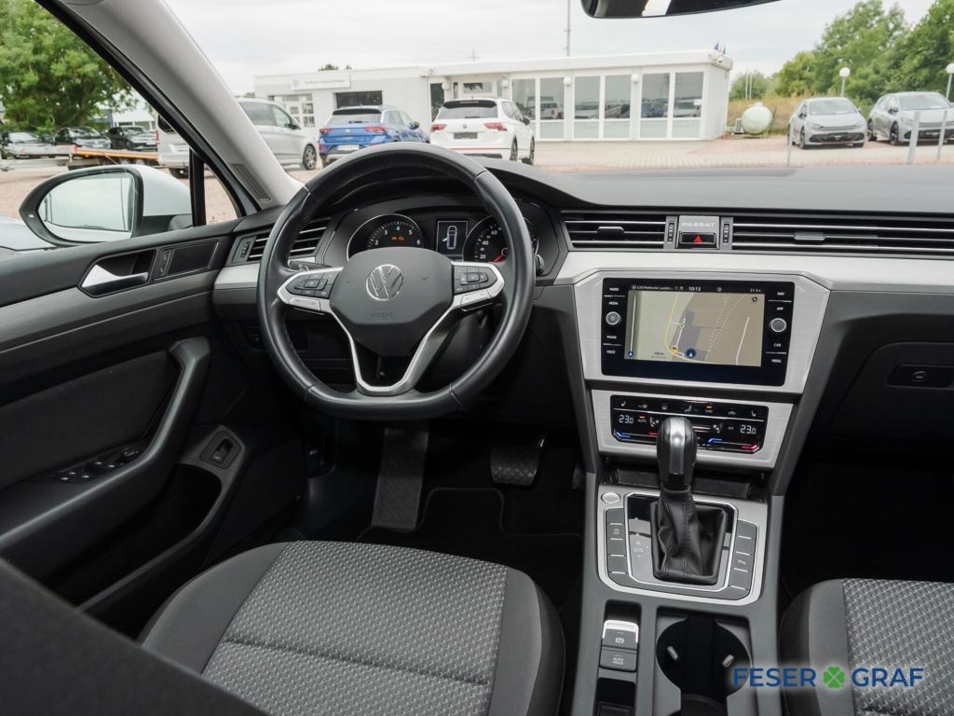 Volkswagen Passat Variant Basis-Modell