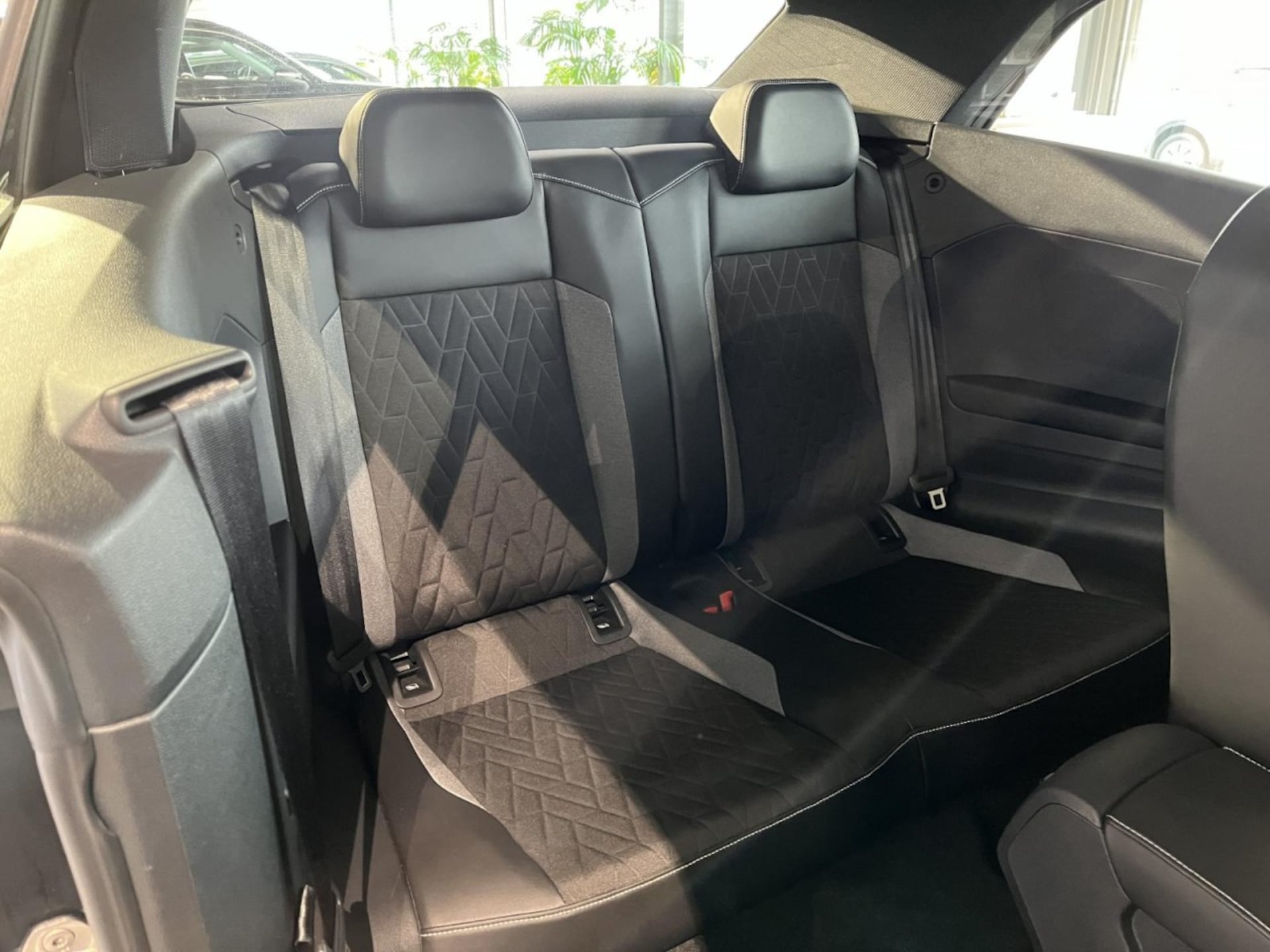 Volkswagen T-Roc Cabriolet Style