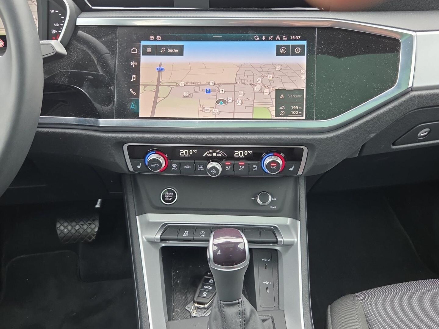 Bild über Audi Q3 advanced 40 TFSI quattro S tronic - für weitere Informationen kontaktieren Sie den Audi Partner