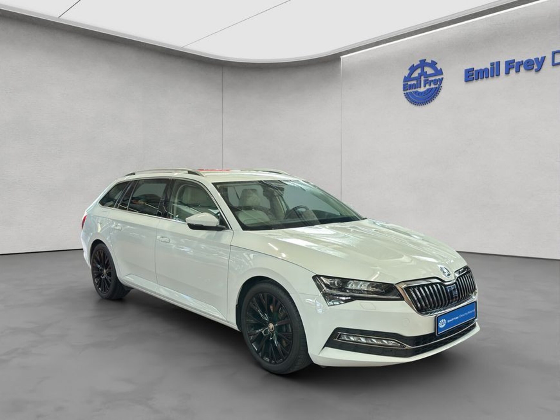 Skoda Superb Combi PREMIUM EDITION