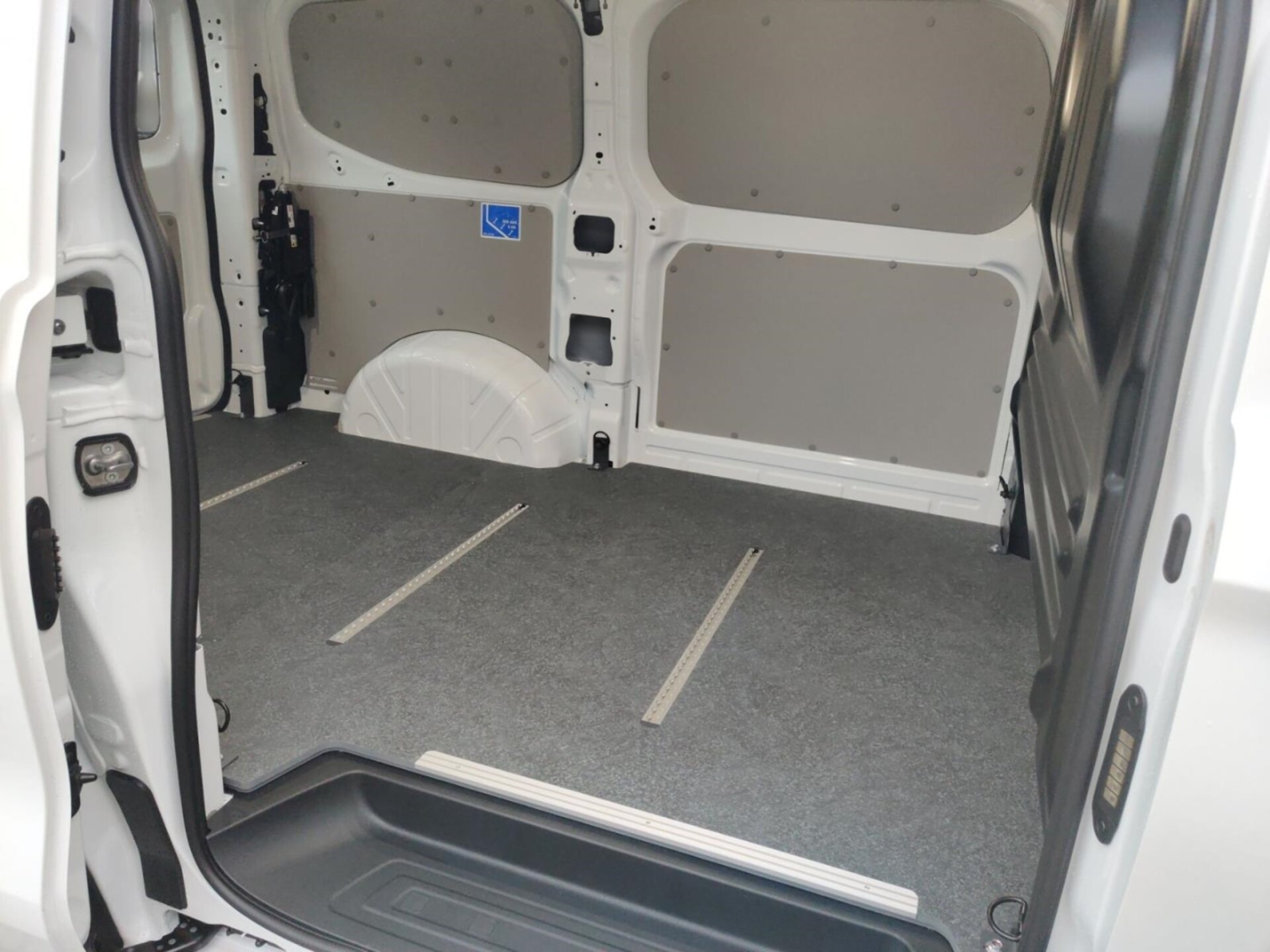Volkswagen Transporter Kasten kurzer Radstand