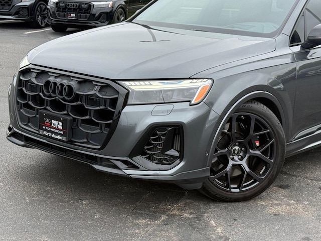 2025 Audi SQ7