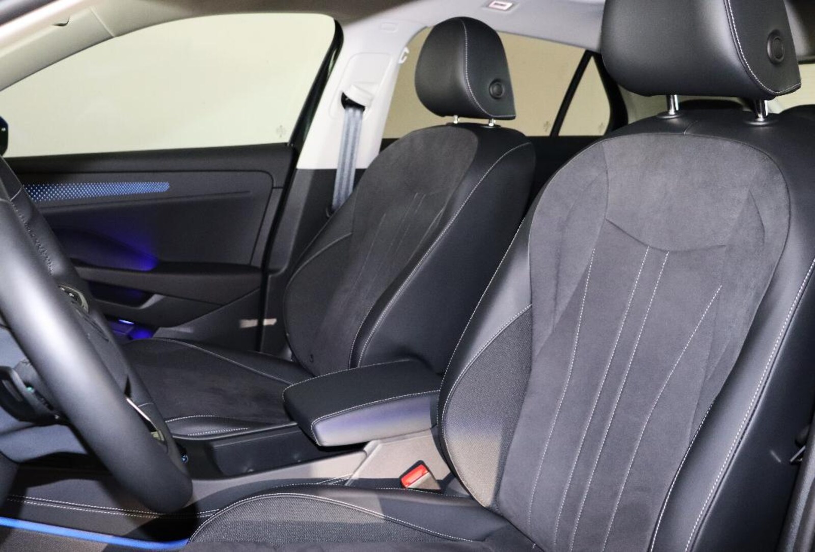 Volkswagen T-Roc – Bild 10