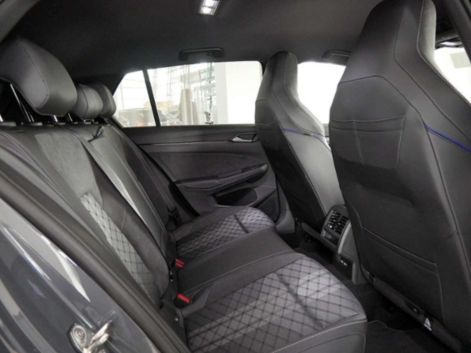 Volkswagen Golf – Bild 11