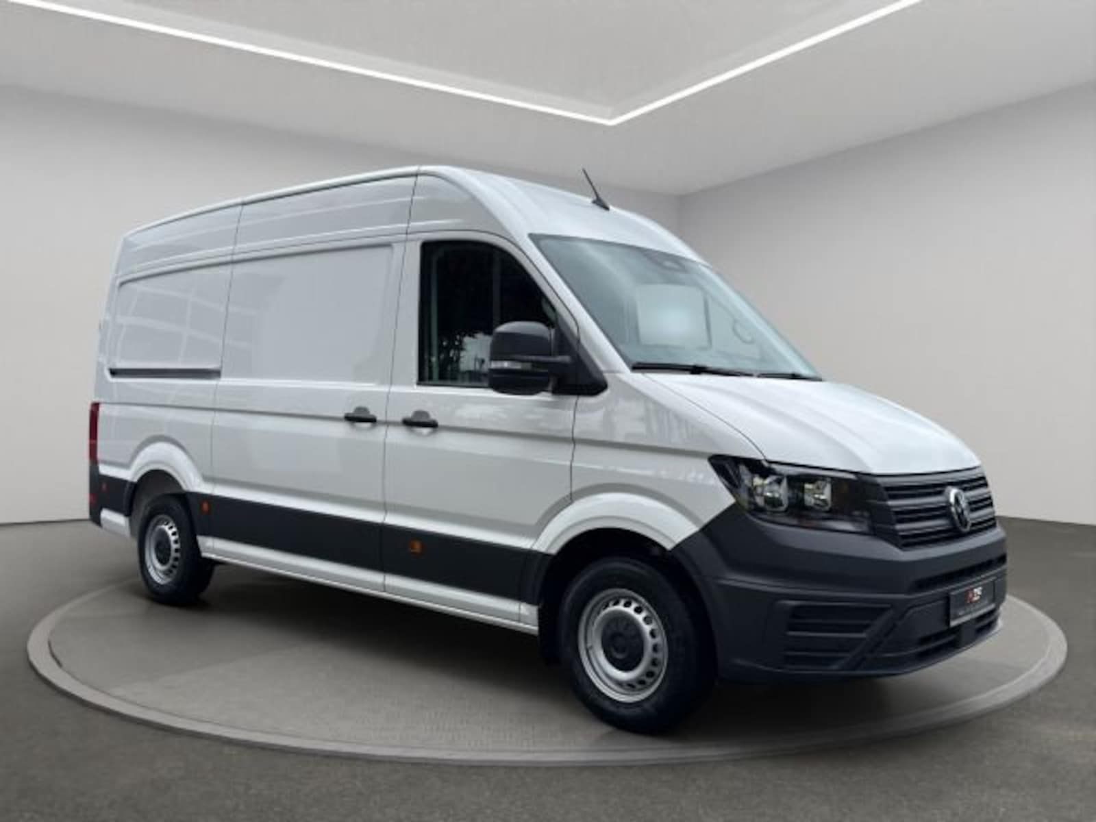 Volkswagen Crafter Kasten mittlerer Radstand – Bild 3
