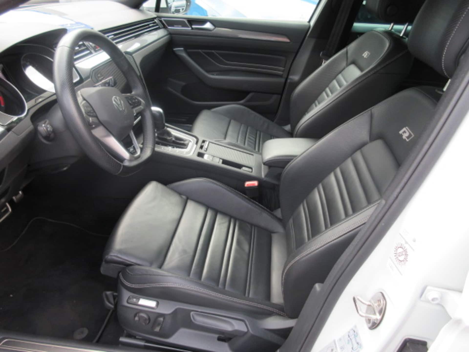 Volkswagen Passat Variant R-Line