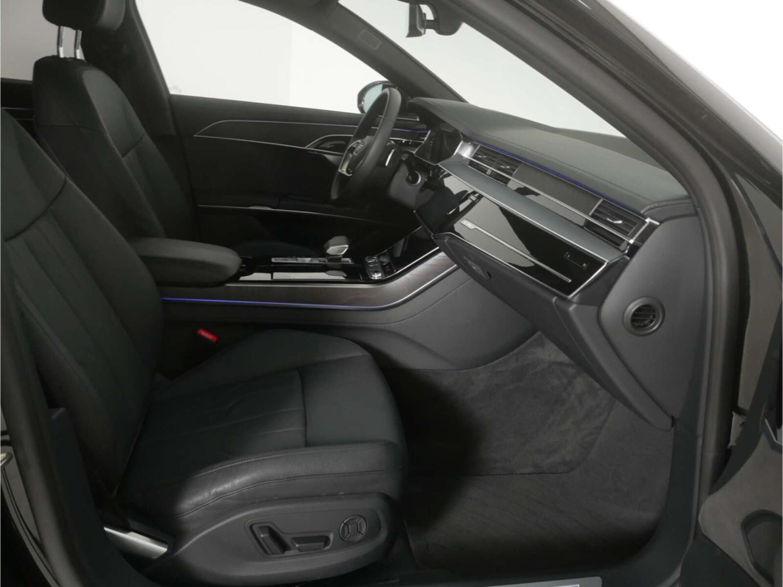 Audi A8 – Bild 14