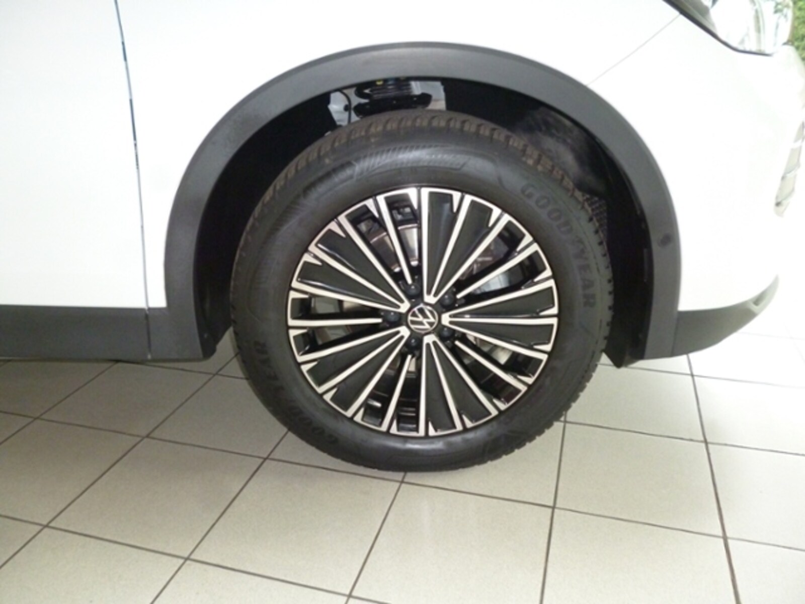 Volkswagen Tiguan – Bild 15