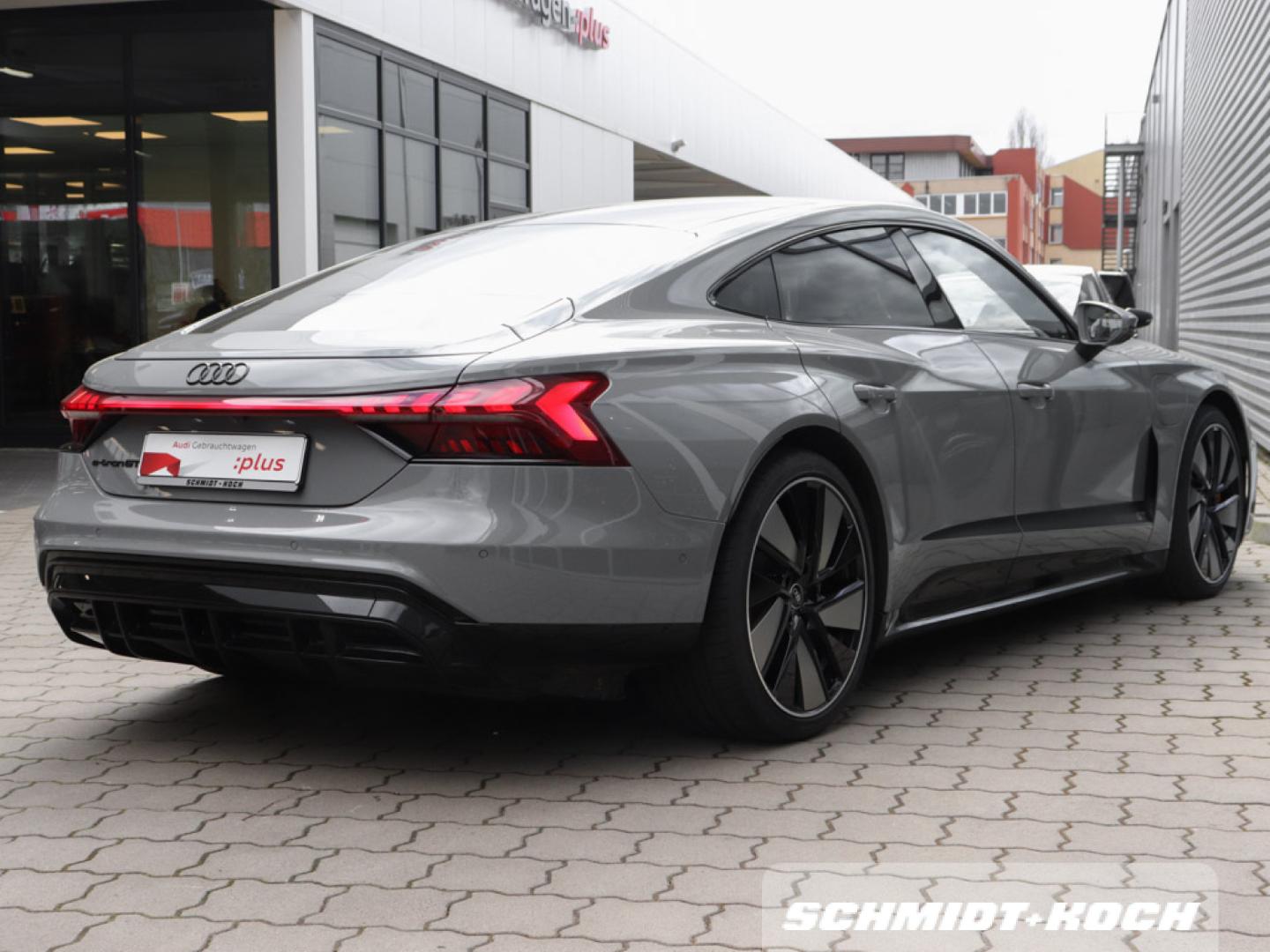 Audi e-tron GT quattro