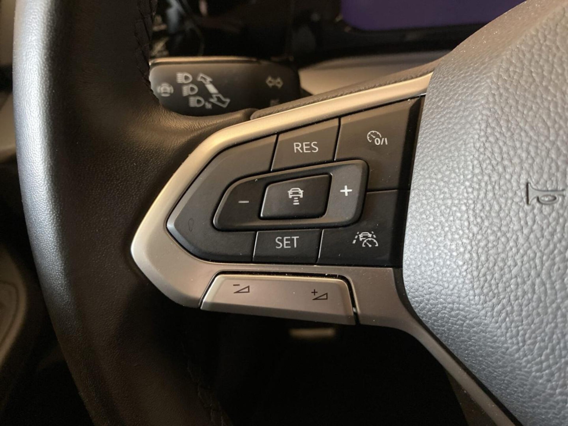 Volkswagen Golf Active