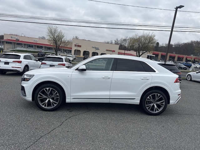 2023 Audi Q8