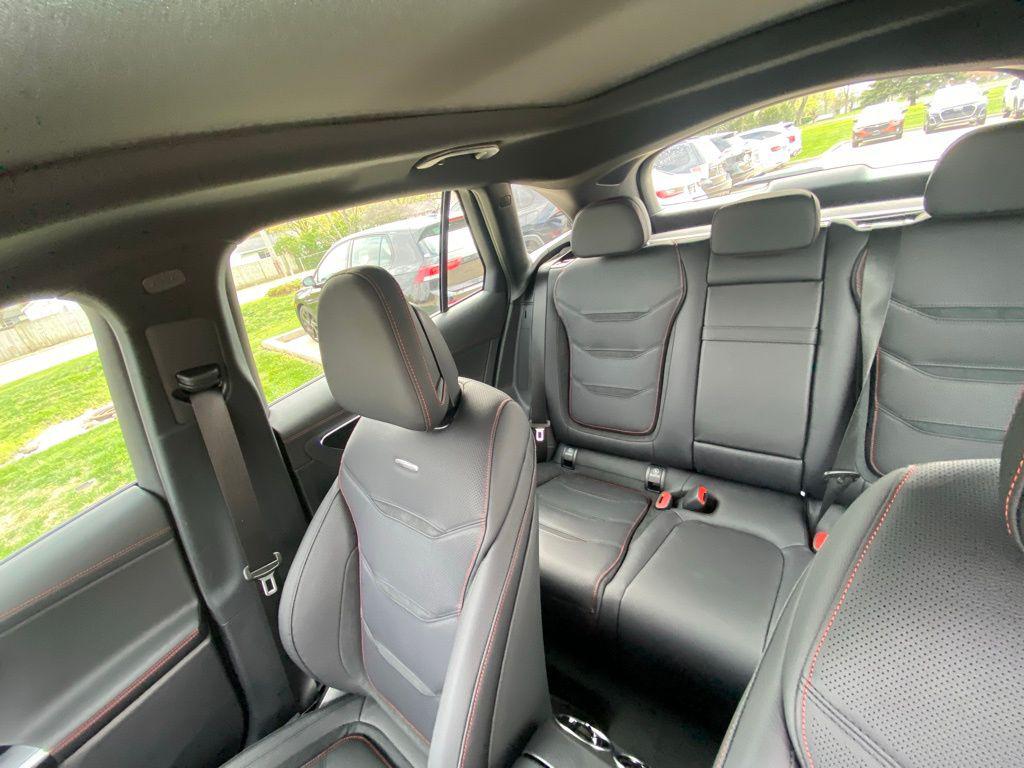 2025 Mercedes-Benz GLC AMG GLC43 - Photo 12