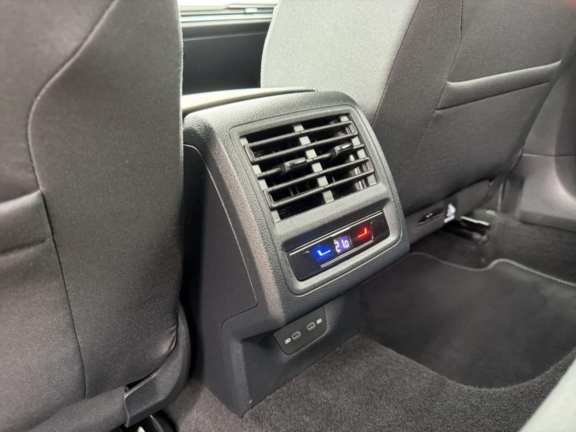 Volkswagen Golf MOVE