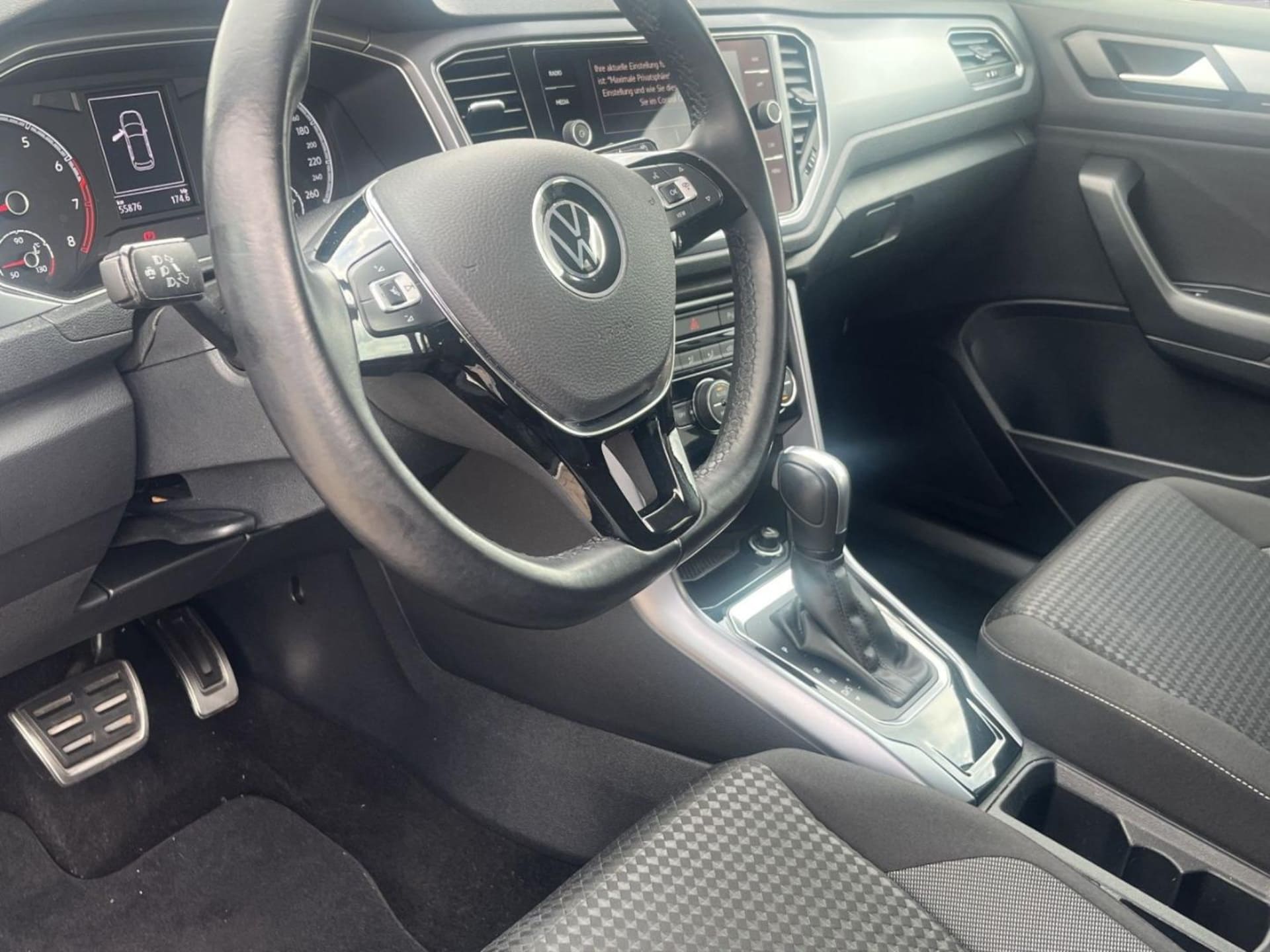 Volkswagen T-Roc Active