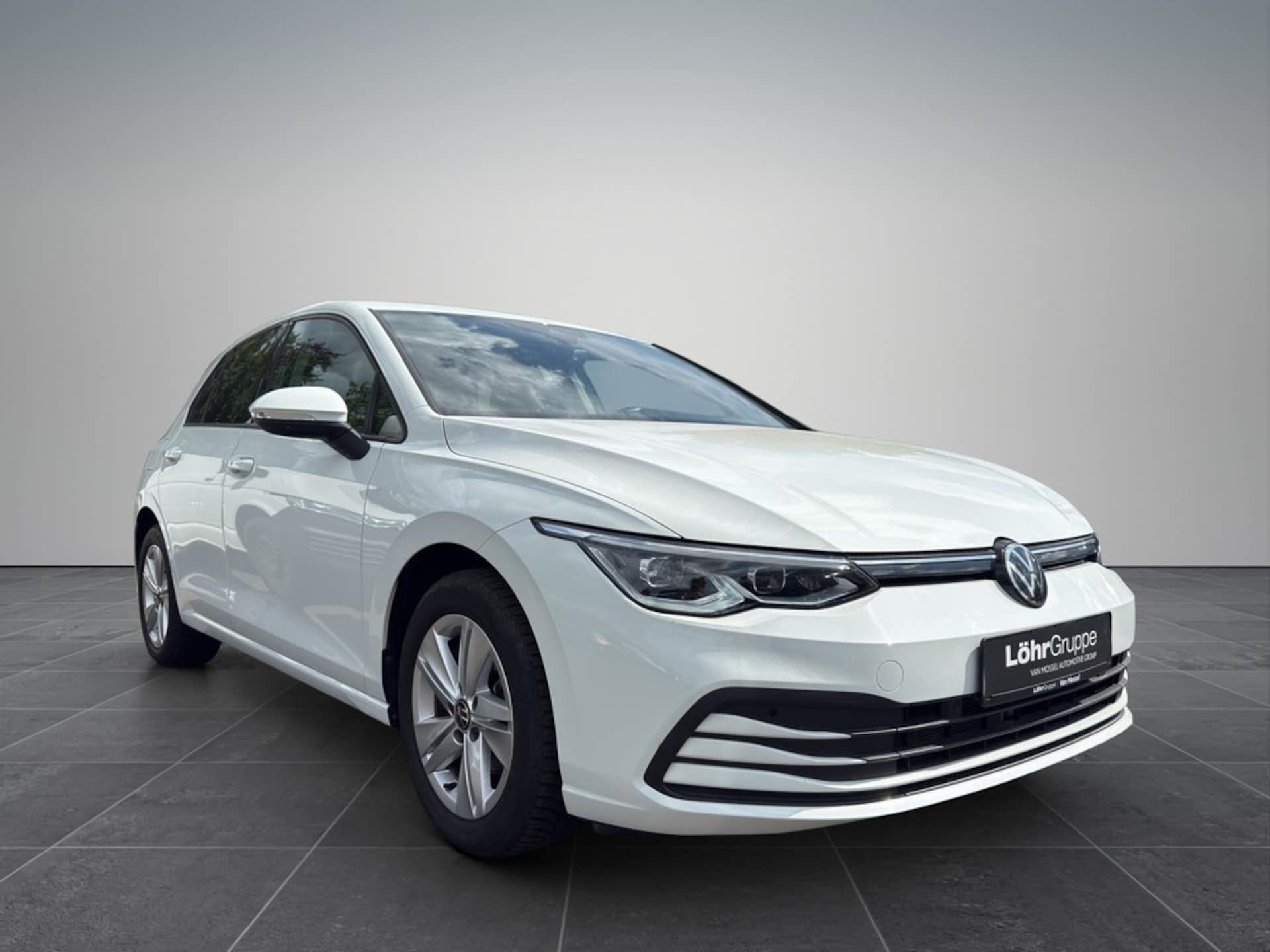 Volkswagen Golf Life
