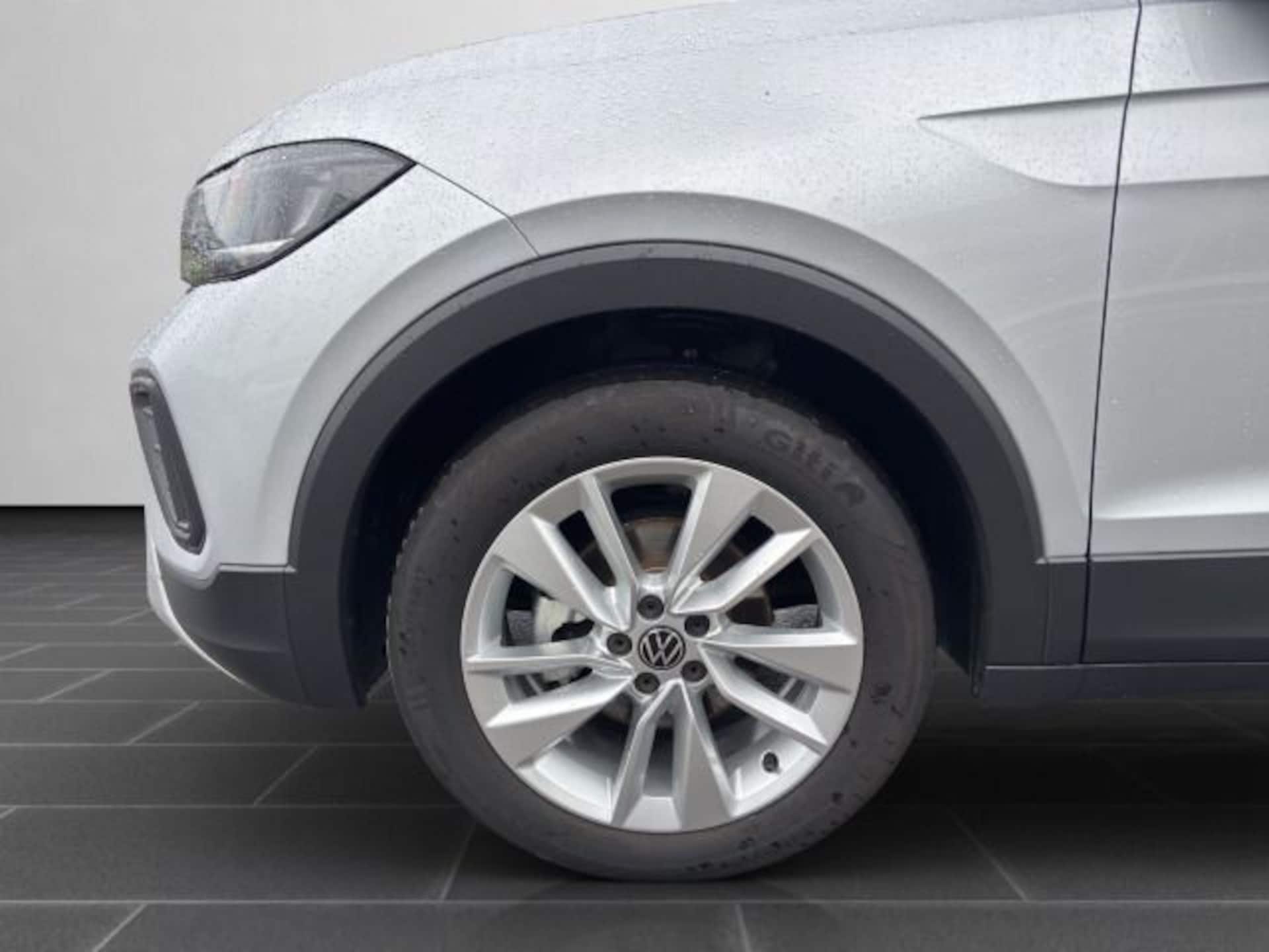 Volkswagen T-Cross Life