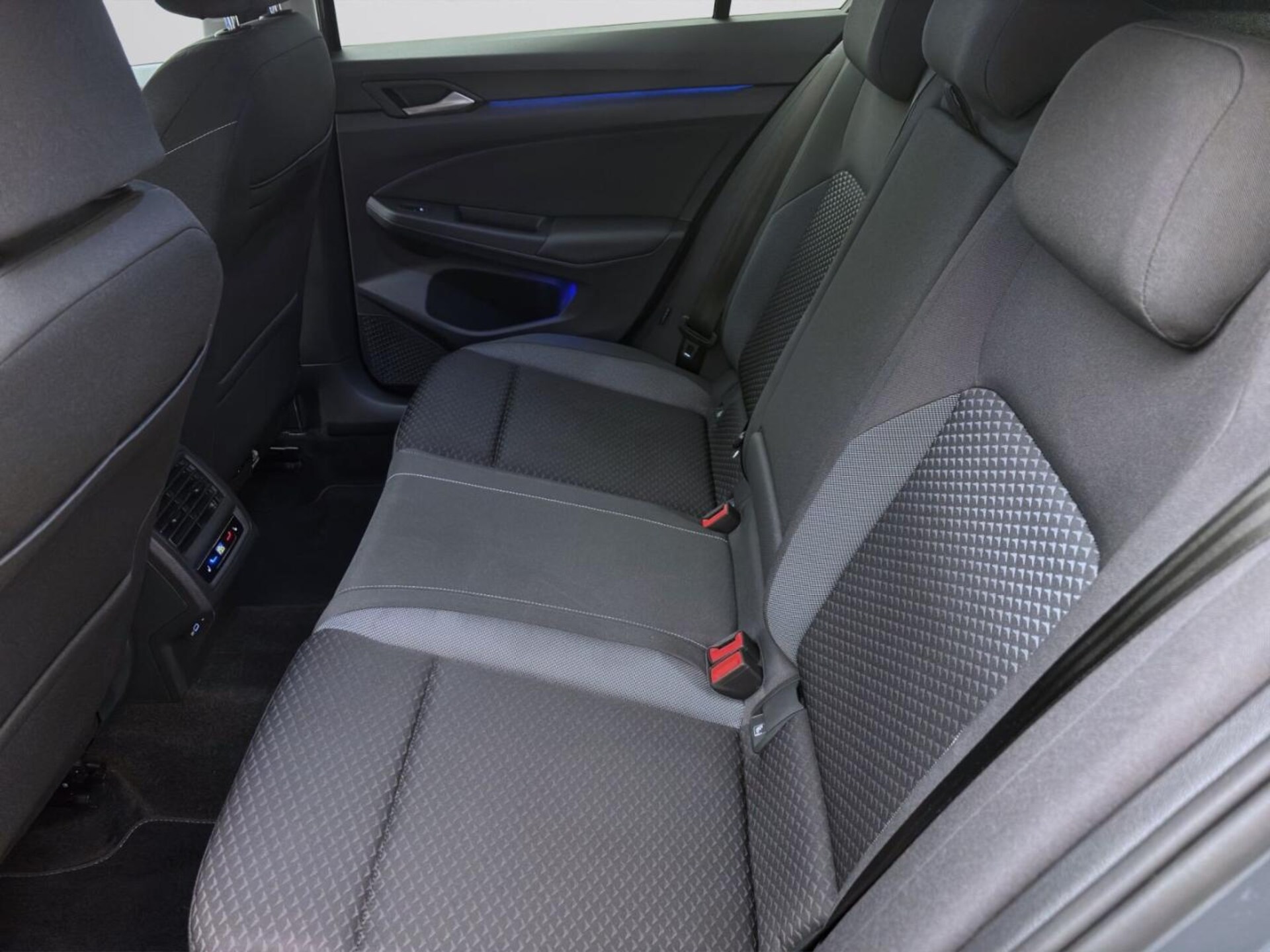 Volkswagen Golf Active