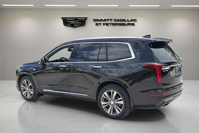 2023 Cadillac XT6