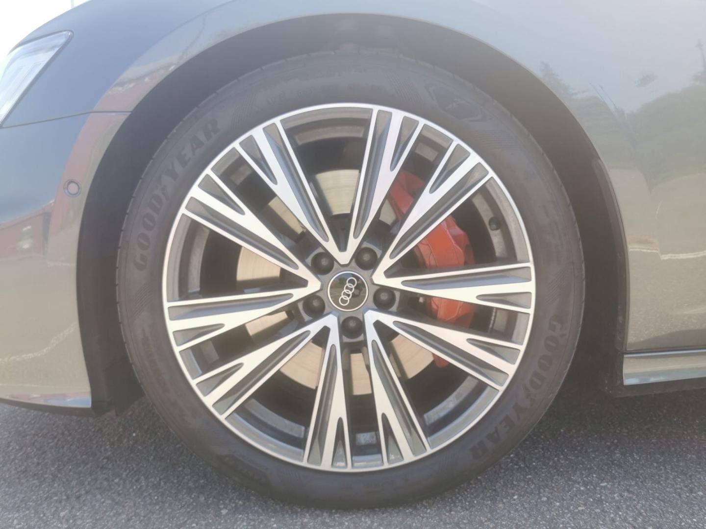 Image about Audi A6 Avant TFSI e S line 55 TFSI e quattro S tronic