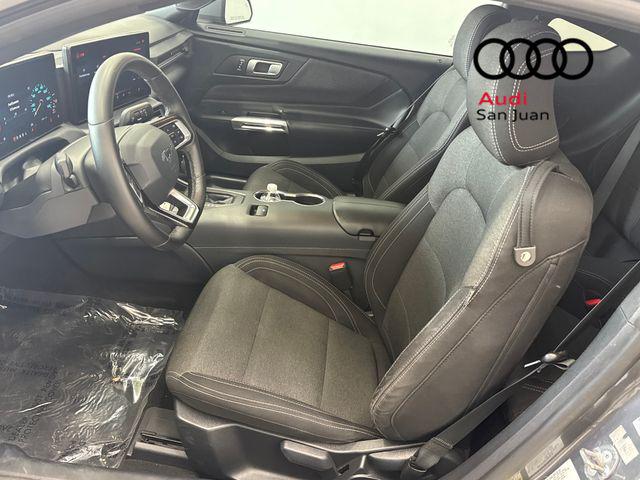 2024 Ford Mustang EcoBoost - Photo 24