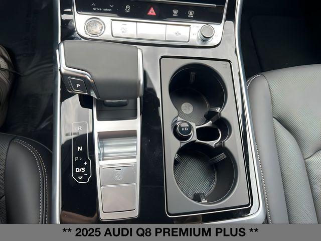 2025 Audi Q8 Premium Plus - Photo 29