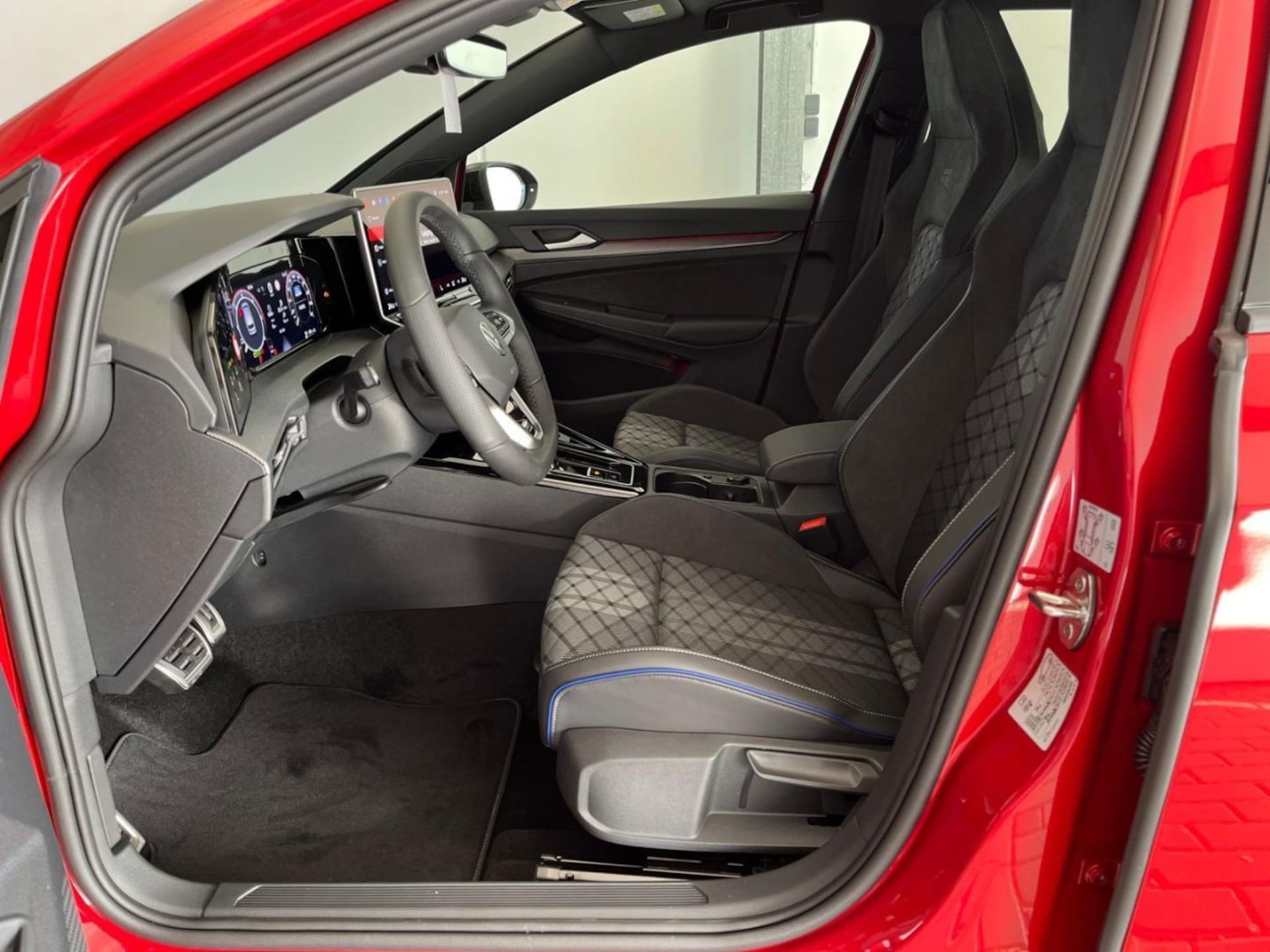 Volkswagen Golf Variant R-Line