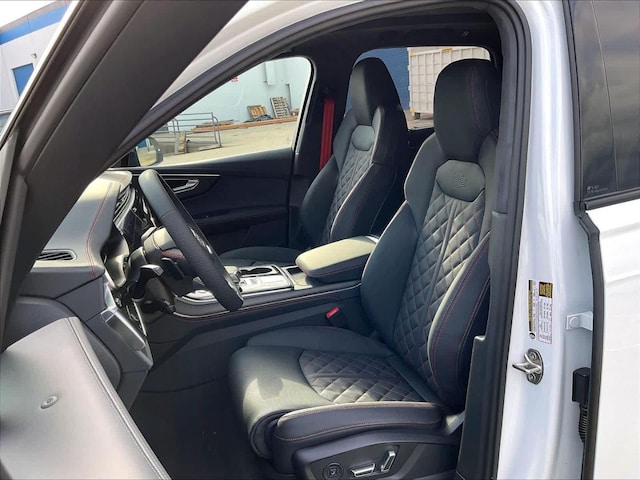 2026 Audi SQ7 Prestige - Photo 11