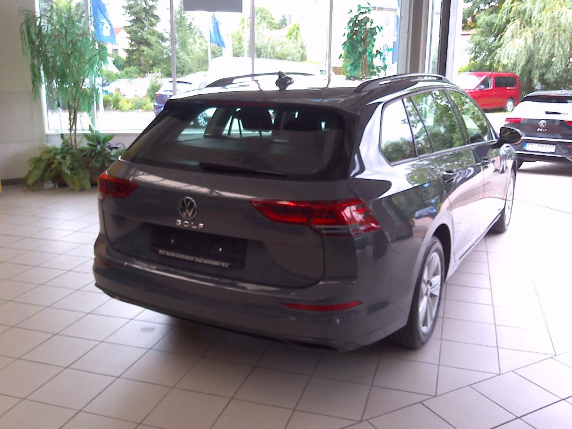 Volkswagen Golf Variant Life