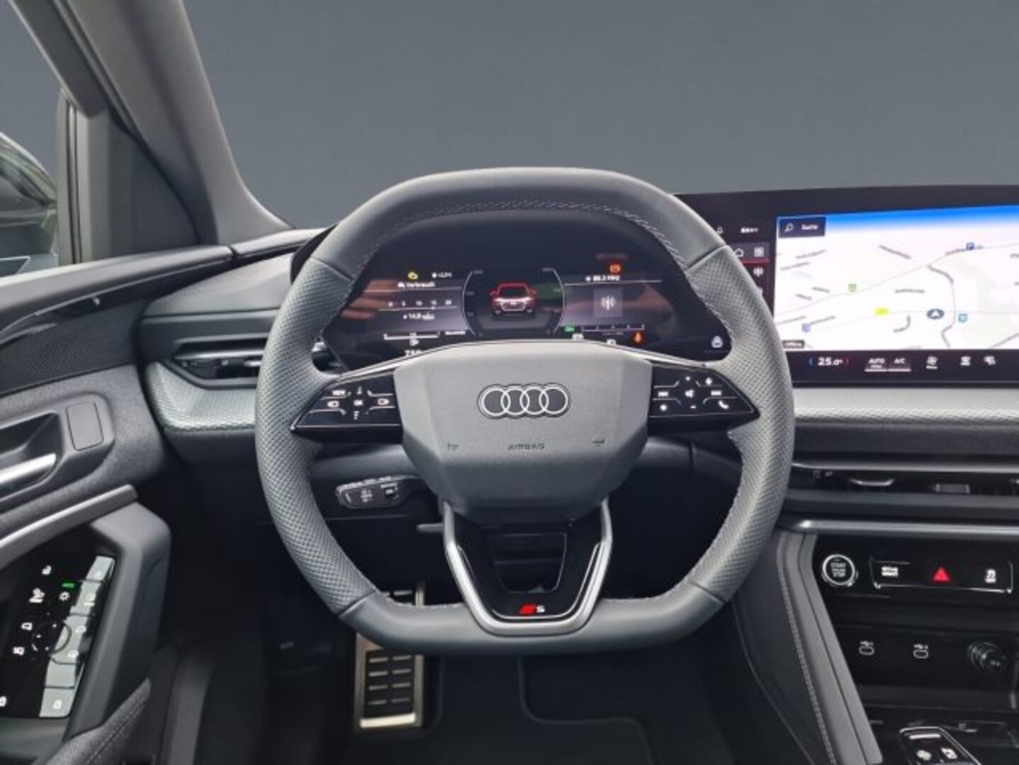 Bild über Audi Q5 Sportback TFSI quattro 150 kW S tronic - für weitere Informationen kontaktieren Sie den Audi Partner