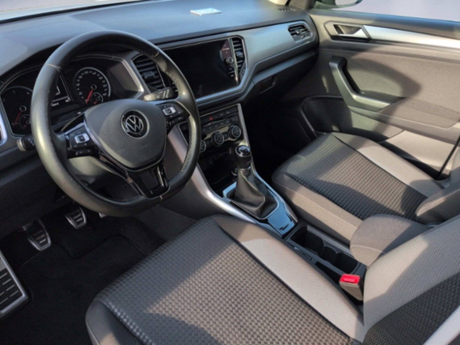 Volkswagen T-Roc Active