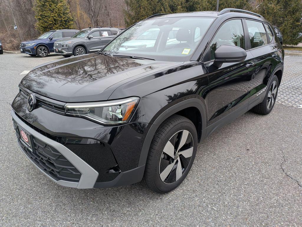 2025 Volkswagen Taos