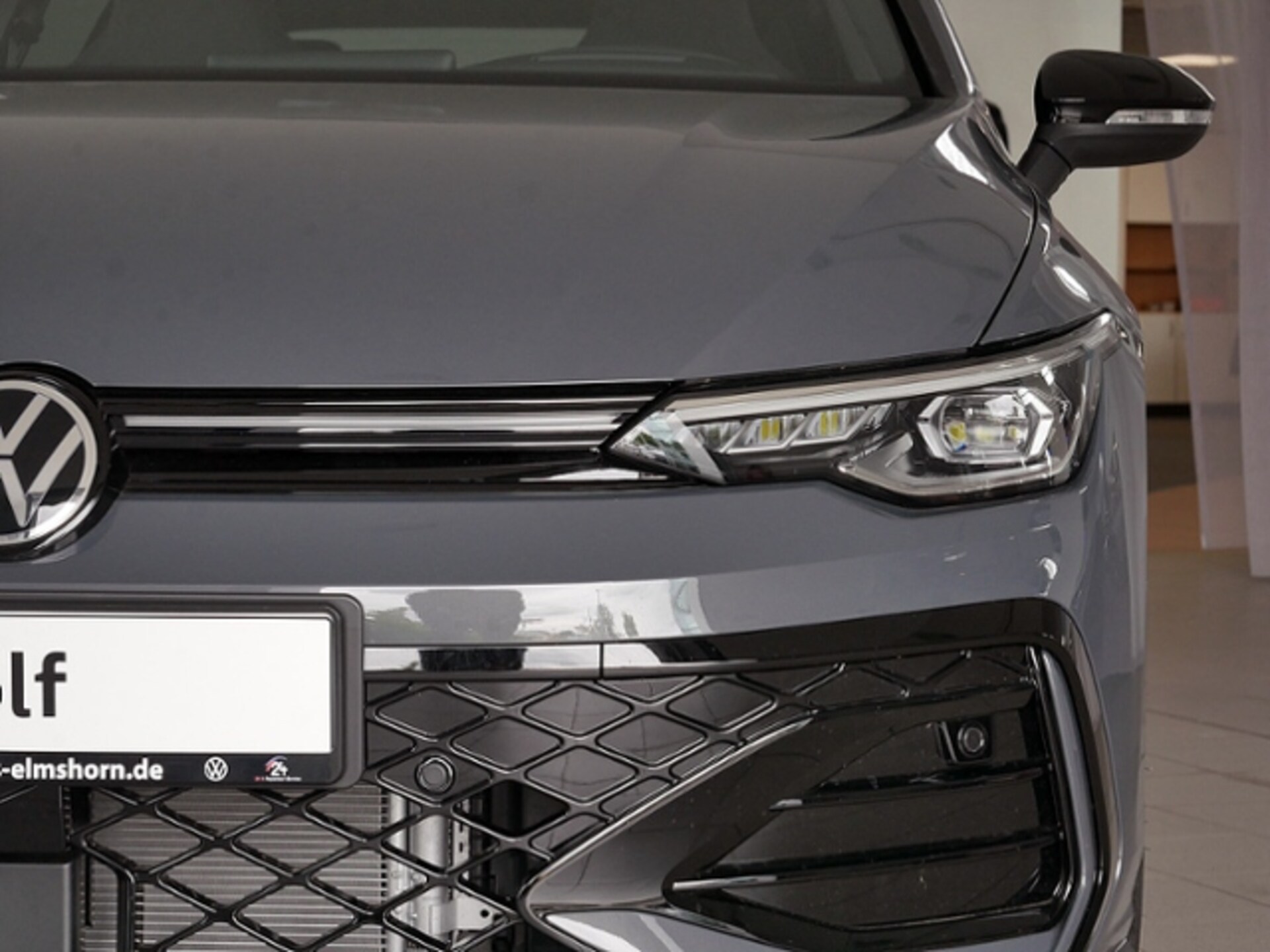 Volkswagen Golf R-Line