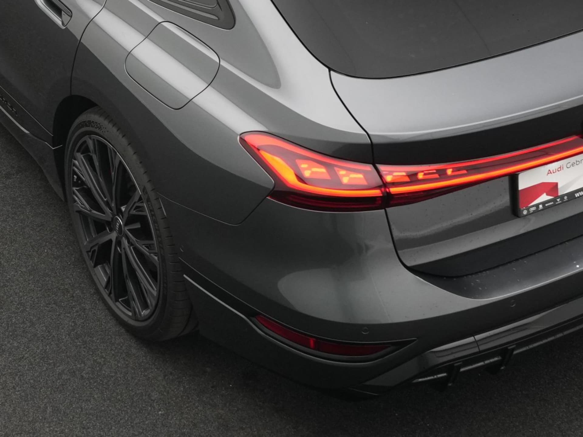 Audi A6 Sportback e-tron edition one