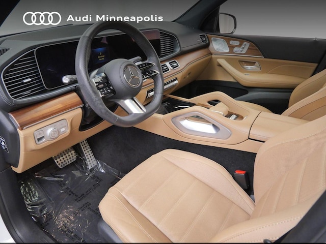 2024 Mercedes-Benz GLS 450
