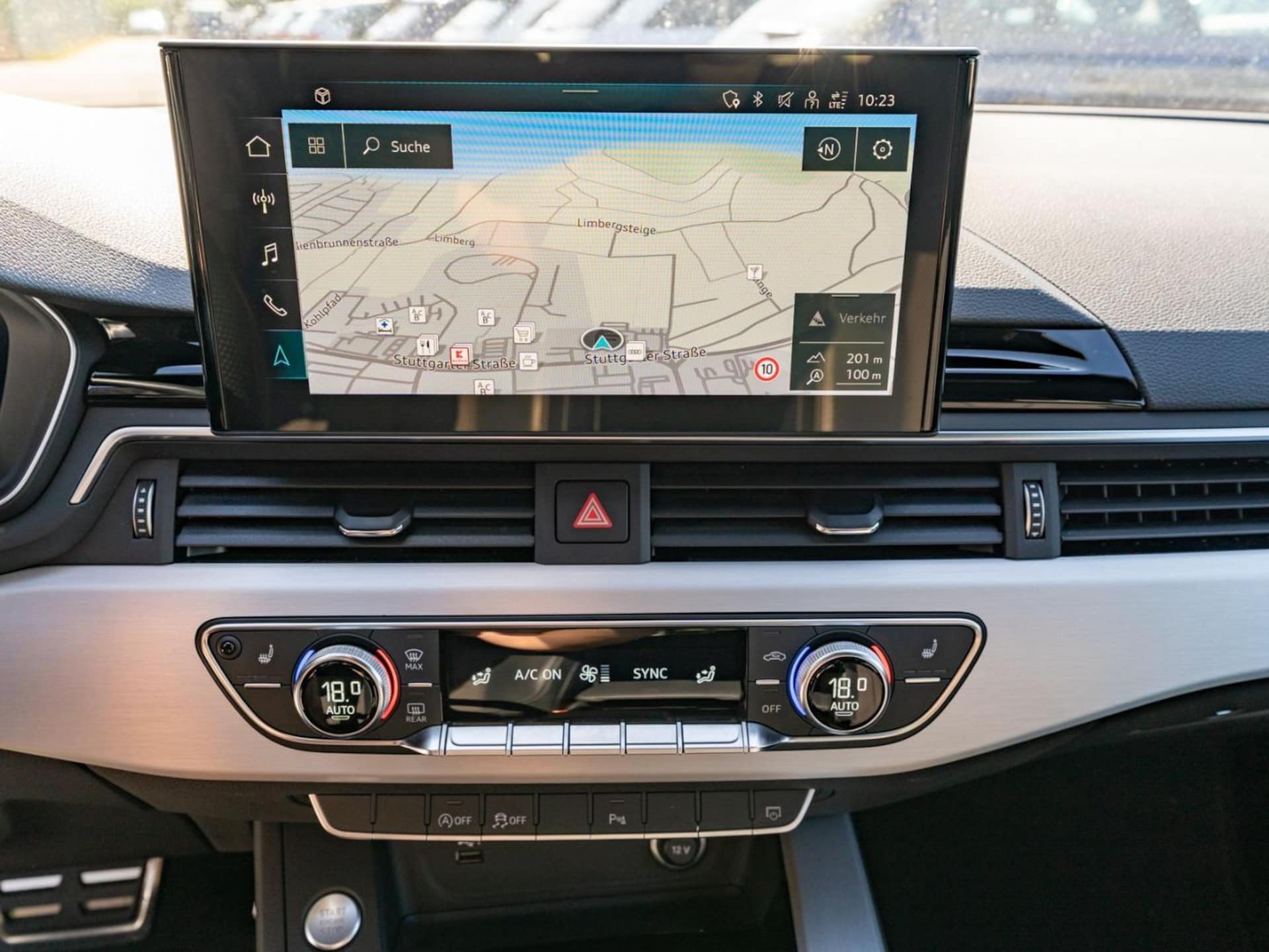Audi A4 Avant S line
