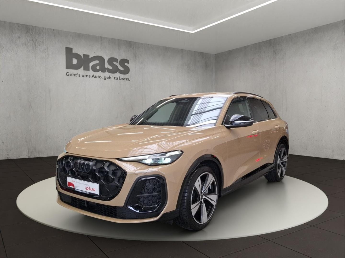 Bild über Audi Q5 SUV TDI quattro 150 kW S tronic - für weitere Informationen kontaktieren Sie den Audi Partner