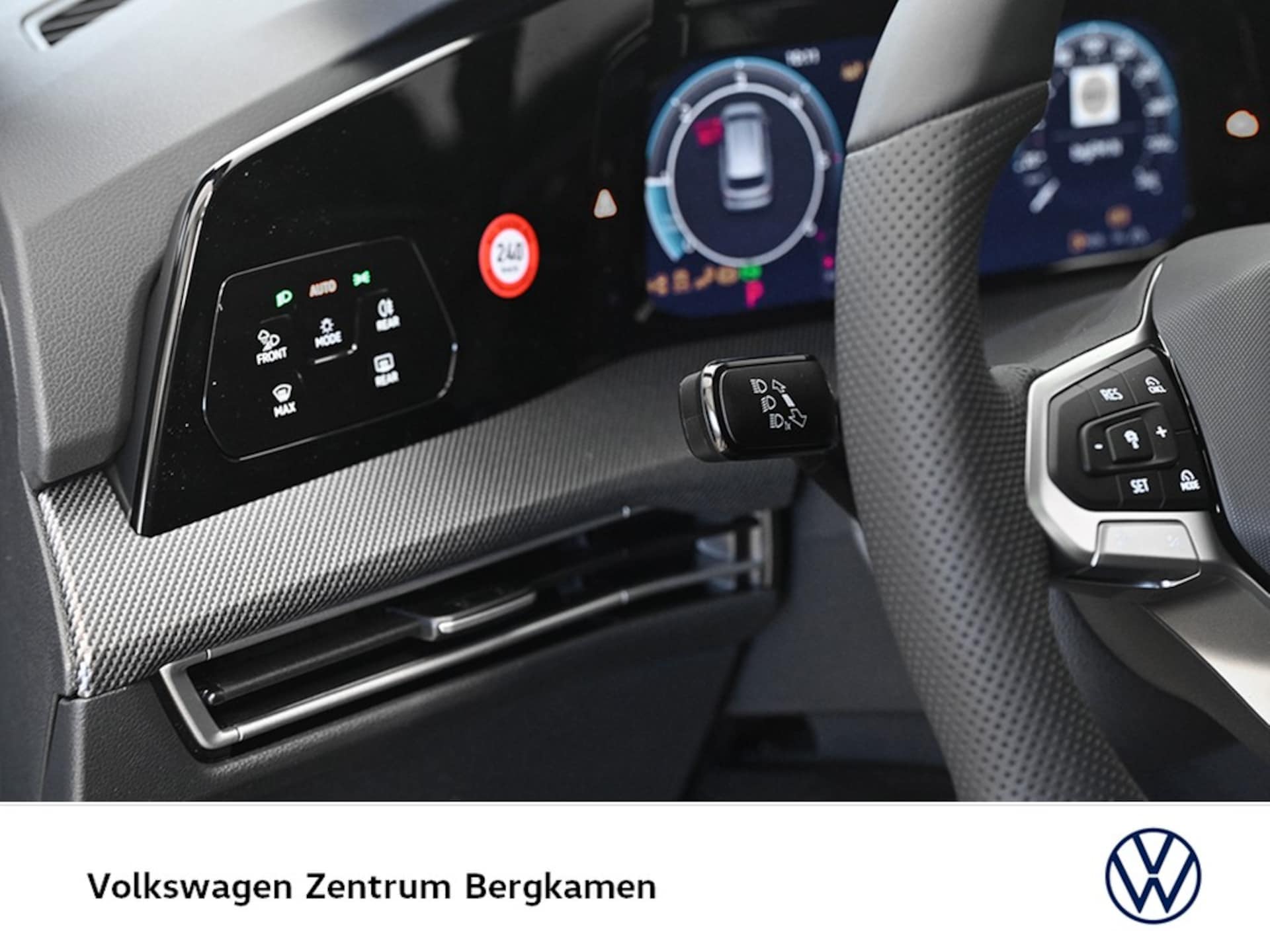 Volkswagen Golf Variant R-Line