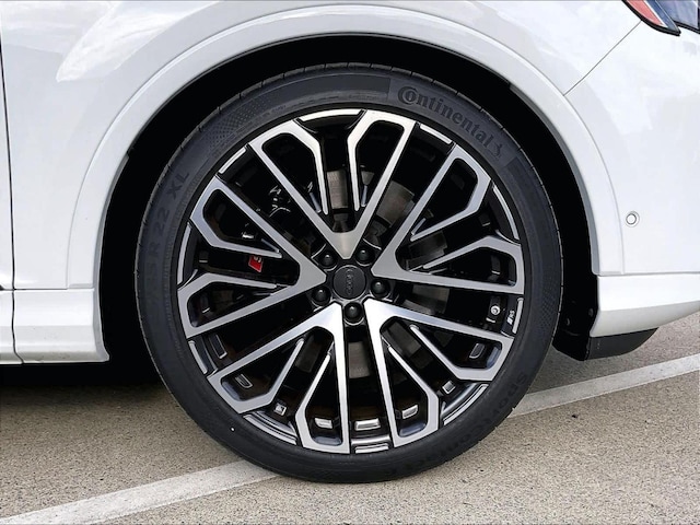 2026 Audi SQ7 Prestige - Photo 13