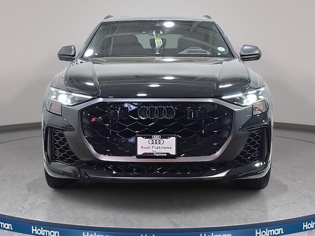 2026 Audi RS Q8 SUV performance