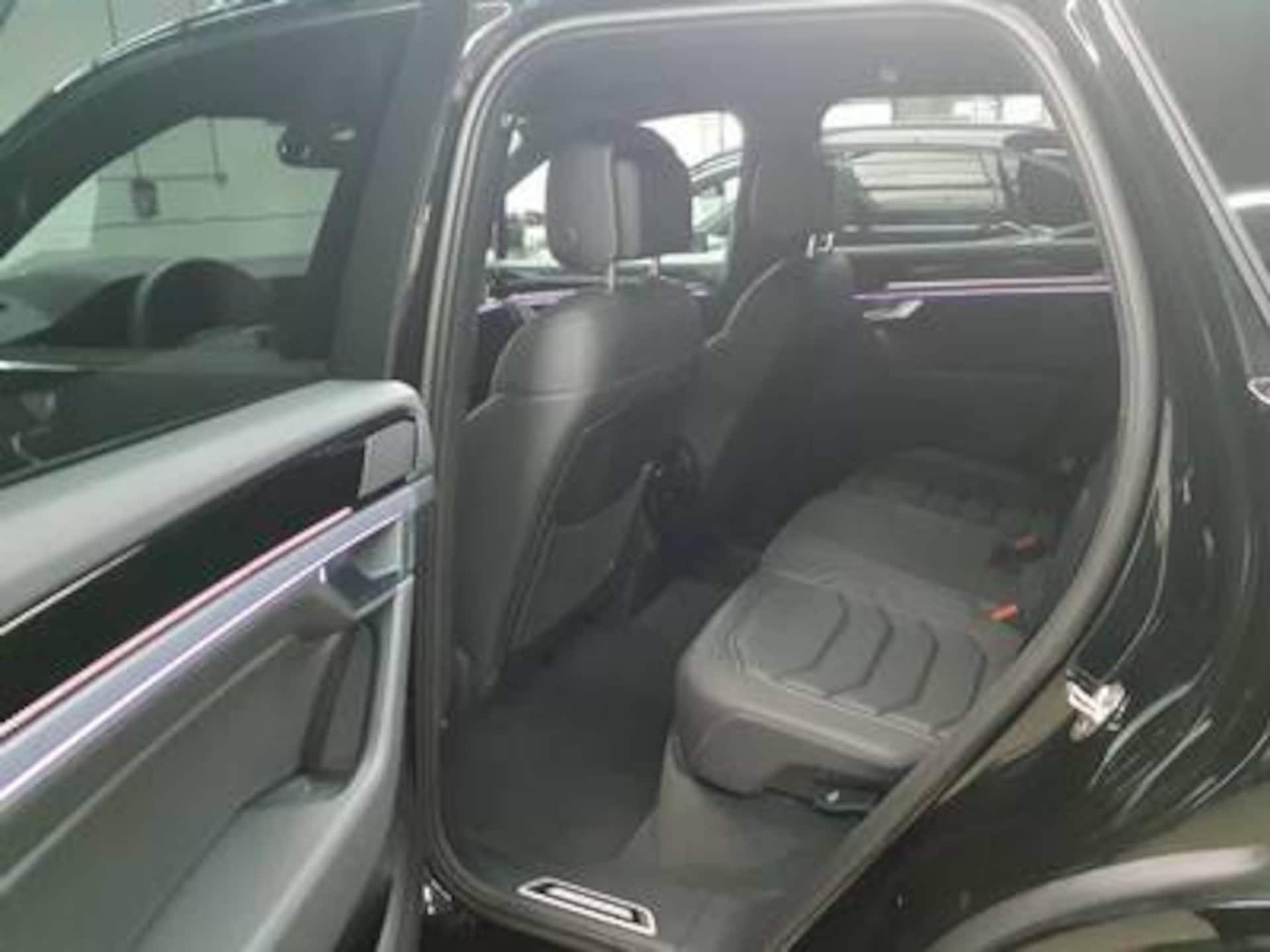Volkswagen Touareg R-Line