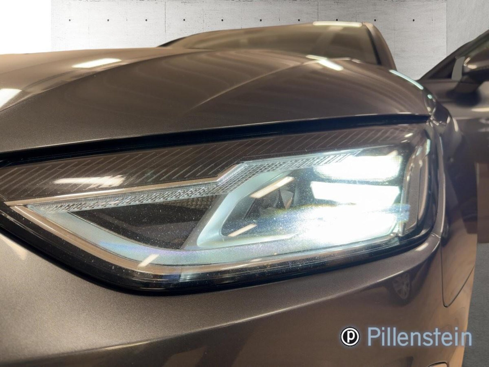 Audi A4 Avant S line