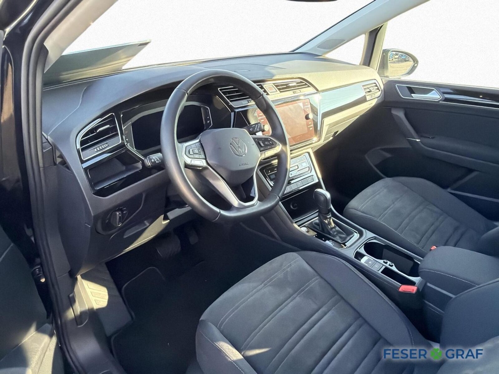 Volkswagen Touran – Bild 9