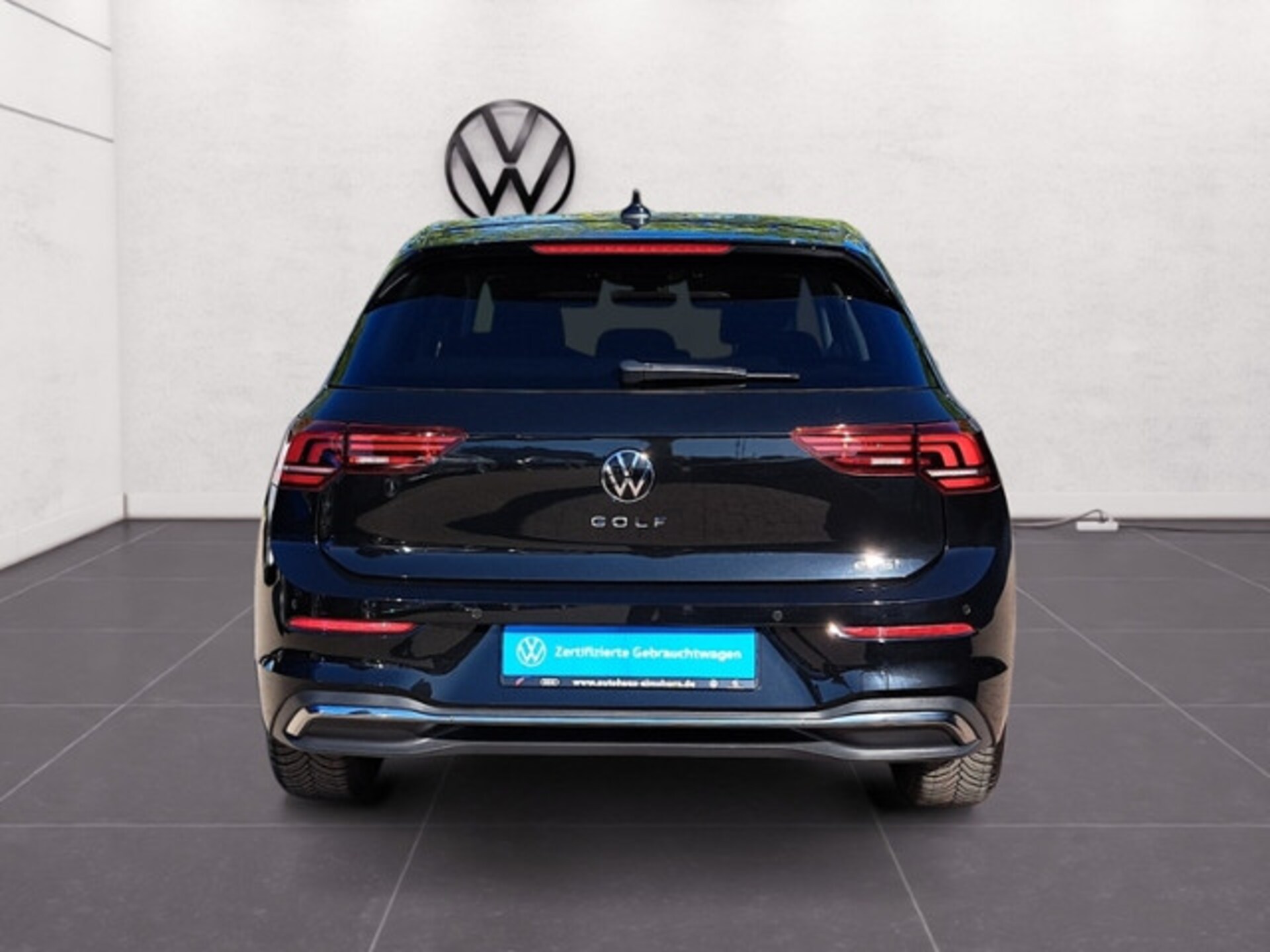 Volkswagen Golf Life