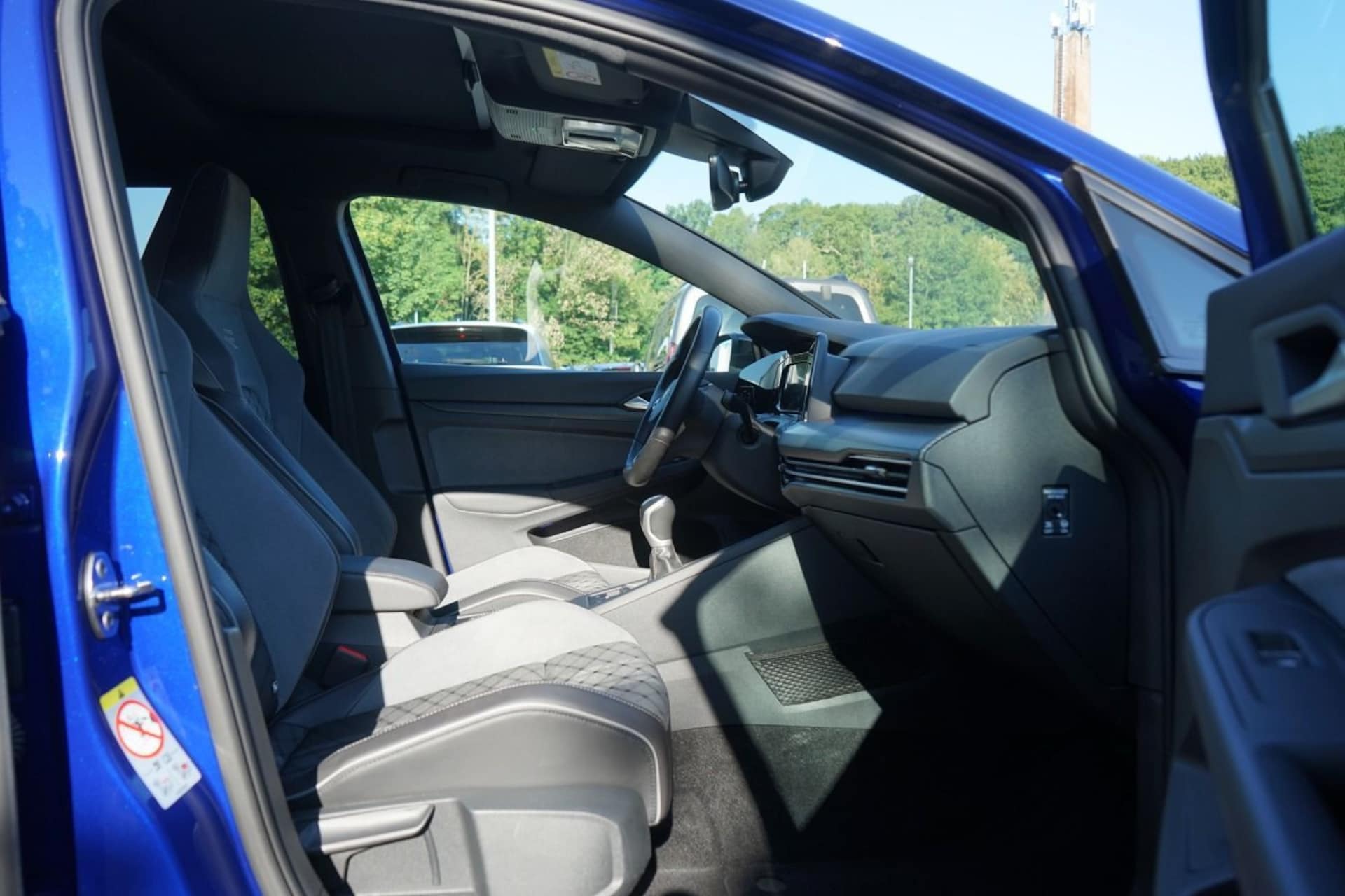 Volkswagen Golf R-Line