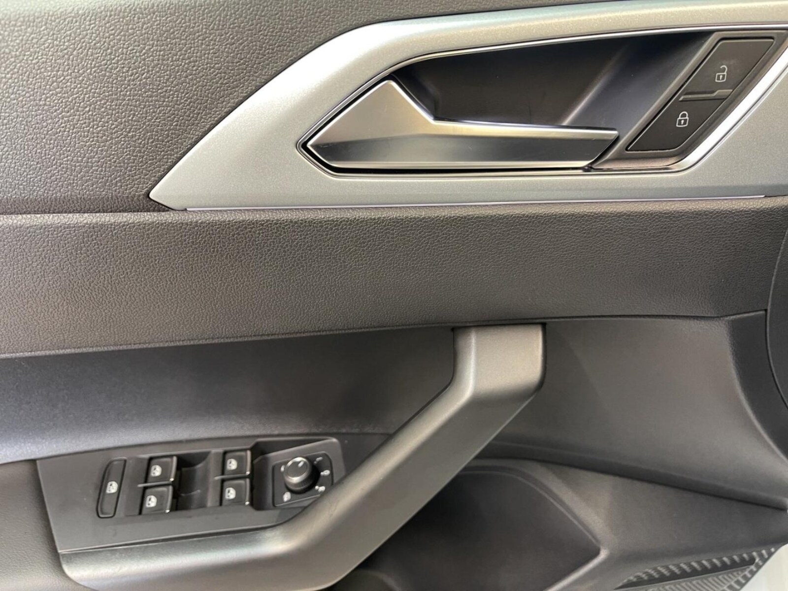Volkswagen Polo – Bild 9